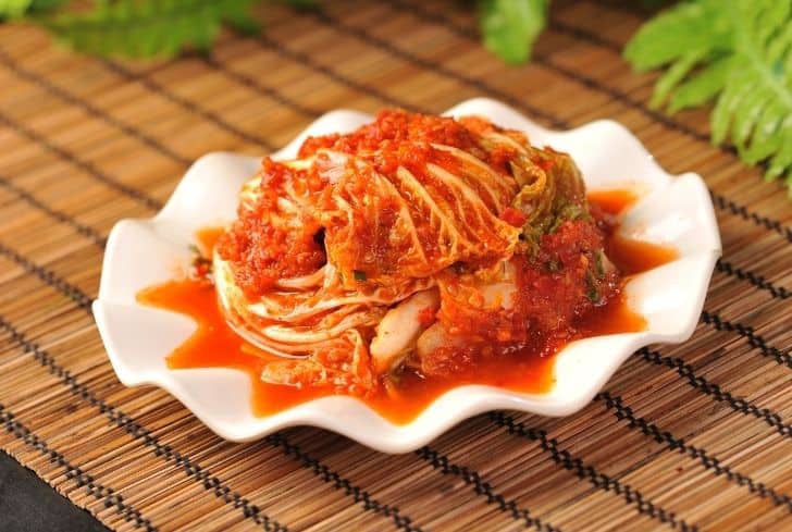 Kimchi-on-plate